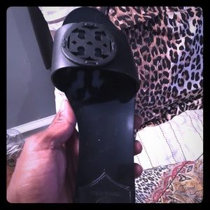 Tory Burch slides brand new